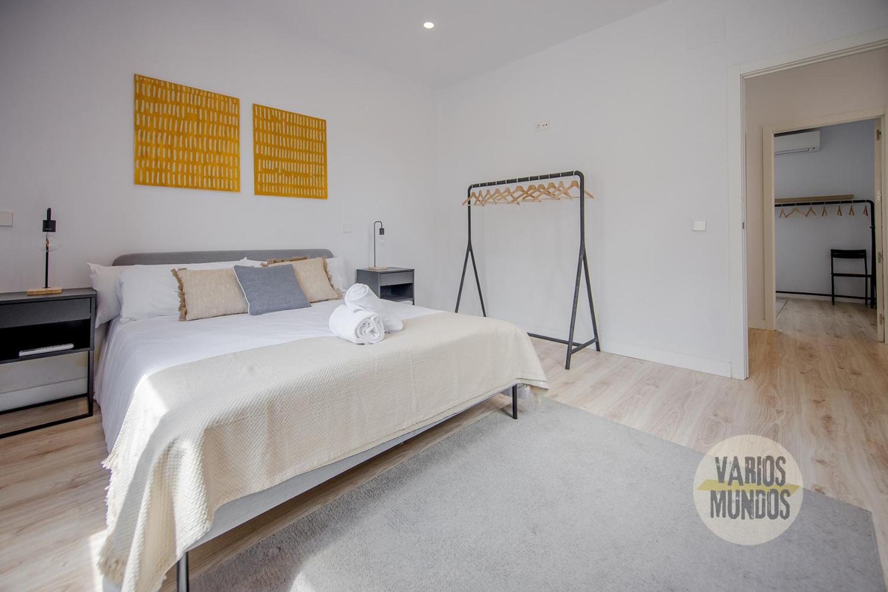 Atico X9 Pax Con Gran Terraza En El La Latina Appartement Madrid