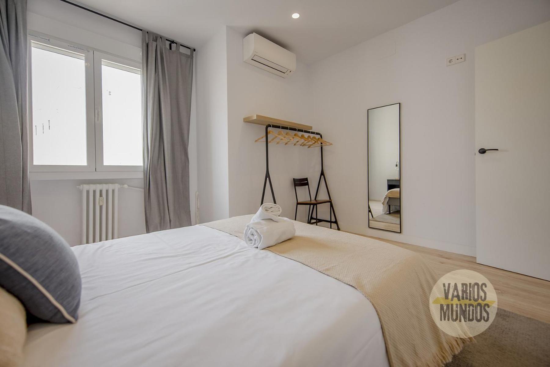 Atico X9 Pax Con Gran Terraza En El La Latina Appartement *